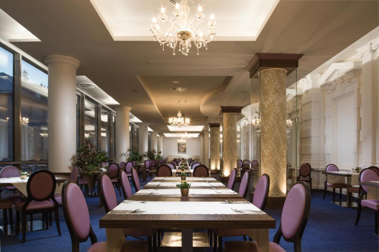 Grandhotel Nabokov Mariánské Lázně Екстериор снимка