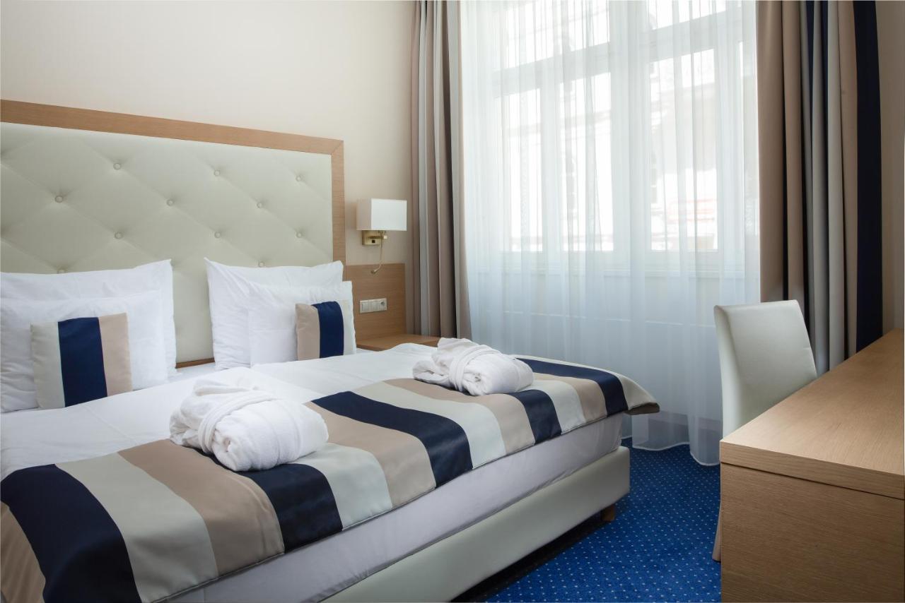 Grandhotel Nabokov Mariánské Lázně Екстериор снимка